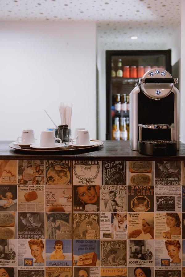 The Lx Hill Hostel Lisboa Екстериор снимка